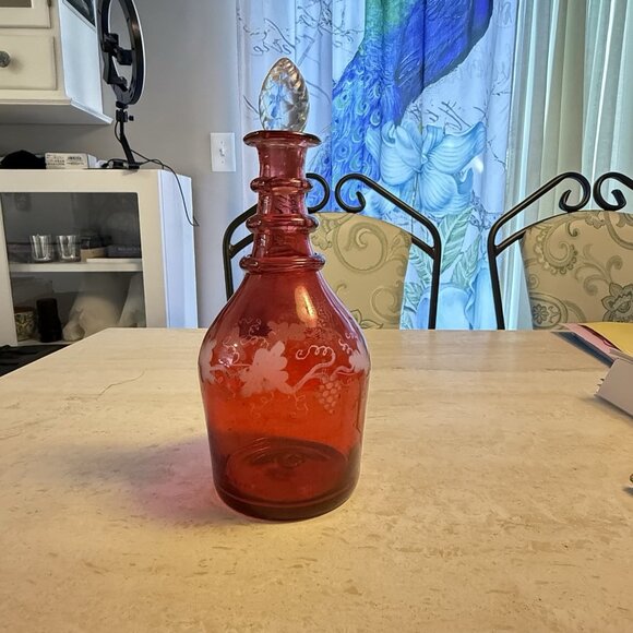 Victorian Dip Moulded Engraved Ruby Glass Decanter With Stopper - Picture 4 of 12